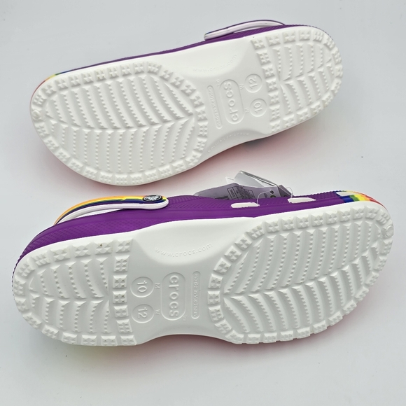 NWT Crocs Classic Rainbow Dye Clogs, Men's 10 / Women's 12 ~ Pride Sandals ~ - Picture 11 of 16